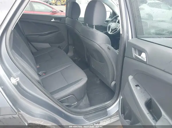 KM8J23A4XMU302987 2021 HYUNDAI TUCSON - Image 8