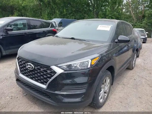 KM8J23A4XMU311687 2021 HYUNDAI TUCSON - Image 2