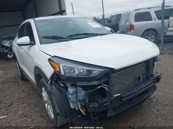 KM8J23A4XMU313424 2021 HYUNDAI TUCSON - Image 1