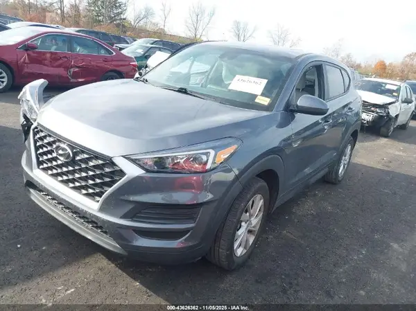 KM8J23A4XMU360551 2021 HYUNDAI TUCSON - Image 2