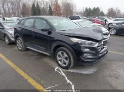 KM8J2CA40HU429723 2017 HYUNDAI TUCSON
