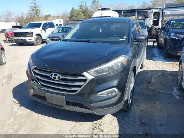 KM8J2CA40HU551496 2017 HYUNDAI TUCSON - Image 2