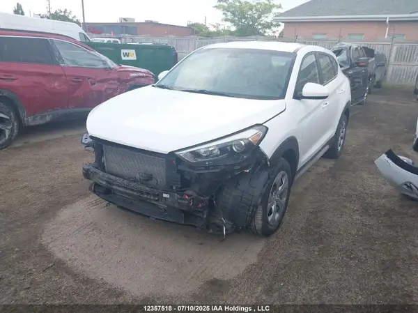 KM8J2CA40HU557069 2017 HYUNDAI TUCSON - Image 2