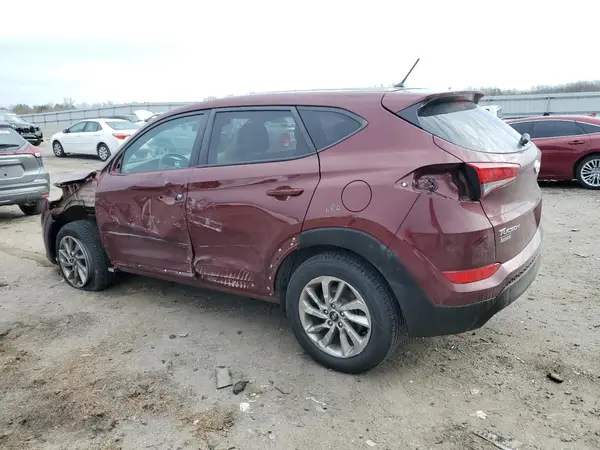 KM8J2CA40JU624193 2018 HYUNDAI TUCSON - Image 2