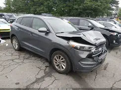 KM8J2CA40JU629314 2018 HYUNDAI TUCSON