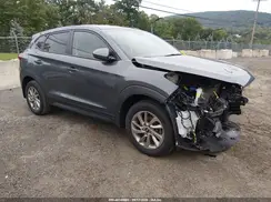 KM8J2CA40JU630348 2018 HYUNDAI TUCSON