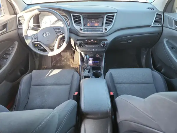 KM8J2CA40JU692669 2018 HYUNDAI TUCSON - Image 8