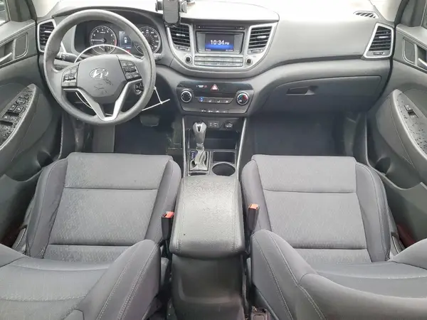 KM8J2CA40JU702455 2018 HYUNDAI TUCSON - Image 8
