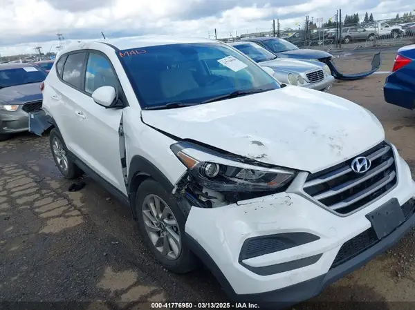 KM8J2CA40JU797731 2018 HYUNDAI TUCSON - Image 1