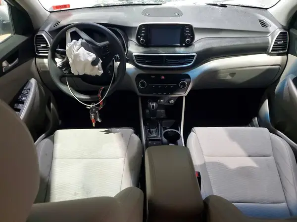 KM8J2CA40KU038756 2019 HYUNDAI TUCSON - Image 8