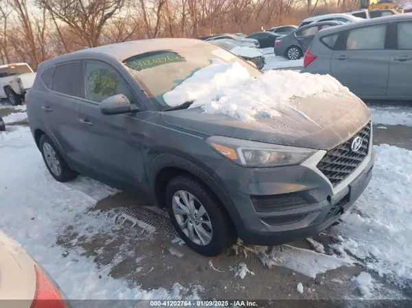 KM8J2CA40KU039731 2019 HYUNDAI TUCSON - Image 1