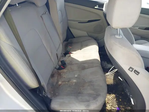 KM8J2CA40KU039972 2019 HYUNDAI TUCSON - Image 8