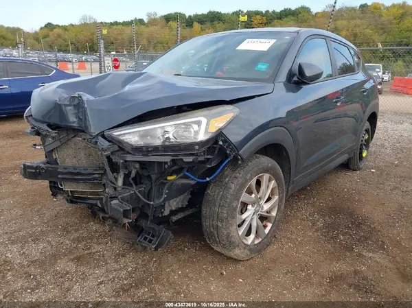 KM8J2CA40KU054729 2019 HYUNDAI TUCSON - Image 2