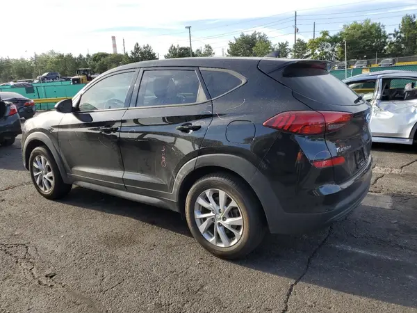 KM8J2CA40KU070297 2019 HYUNDAI TUCSON - Image 2