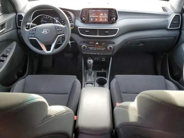 KM8J2CA40KU070297 2019 HYUNDAI TUCSON - Image 8