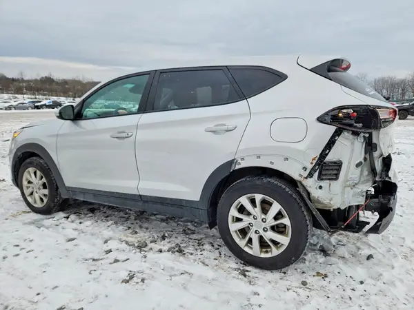 KM8J2CA40KU073278 2019 HYUNDAI TUCSON - Image 2