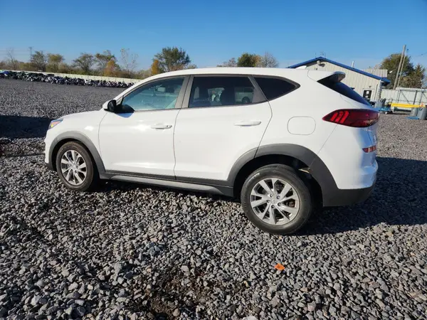 KM8J2CA40KU074818 2019 HYUNDAI TUCSON - Image 2