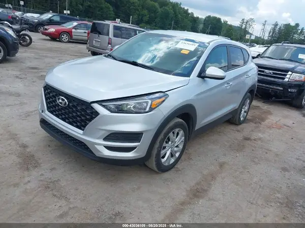KM8J2CA40KU854091 2019 HYUNDAI TUCSON - Image 2