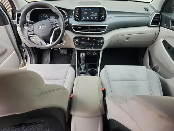 KM8J2CA40KU854110 2019 HYUNDAI TUCSON - Image 8