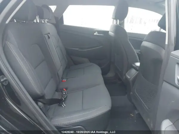 KM8J2CA40KU870775 2019 HYUNDAI TUCSON - Image 8