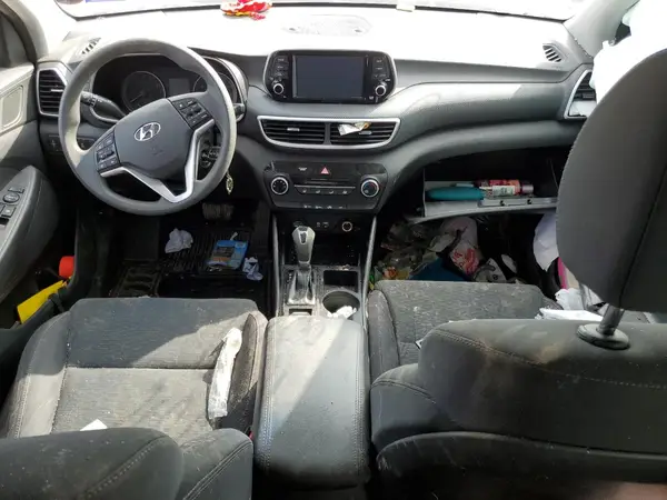 KM8J2CA40KU882036 2019 HYUNDAI TUCSON - Image 8