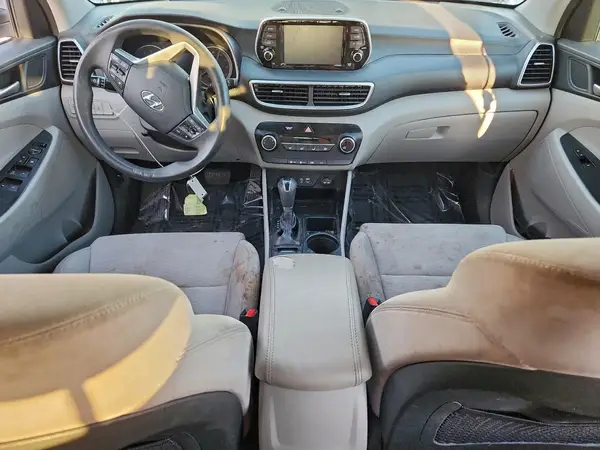 KM8J2CA40KU885437 2019 HYUNDAI TUCSON - Image 8