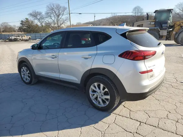 KM8J2CA40KU886135 2019 HYUNDAI TUCSON - Image 2
