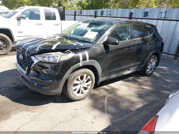 KM8J2CA40KU895739 2019 HYUNDAI TUCSON - Image 2