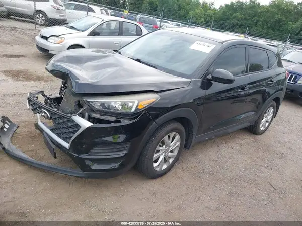 KM8J2CA40KU902950 2019 HYUNDAI TUCSON - Image 2