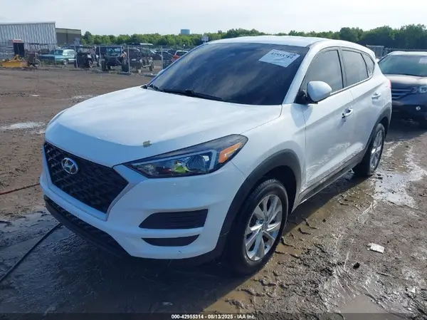 KM8J2CA40KU916833 2019 HYUNDAI TUCSON - Image 2