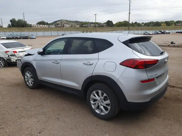 KM8J2CA40KU920560 2019 HYUNDAI TUCSON - Image 2