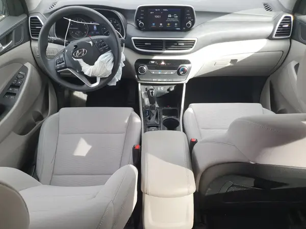 KM8J2CA40KU920560 2019 HYUNDAI TUCSON - Image 8