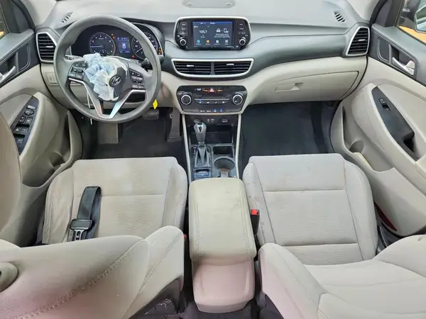 KM8J2CA40KU927377 2019 HYUNDAI TUCSON - Image 8
