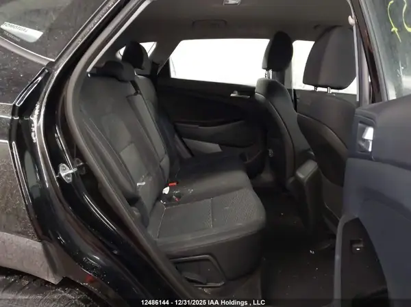 KM8J2CA40KU929937 2019 HYUNDAI TUCSON - Image 8