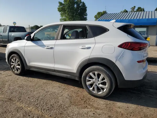 KM8J2CA40KU932420 2019 HYUNDAI TUCSON - Image 2