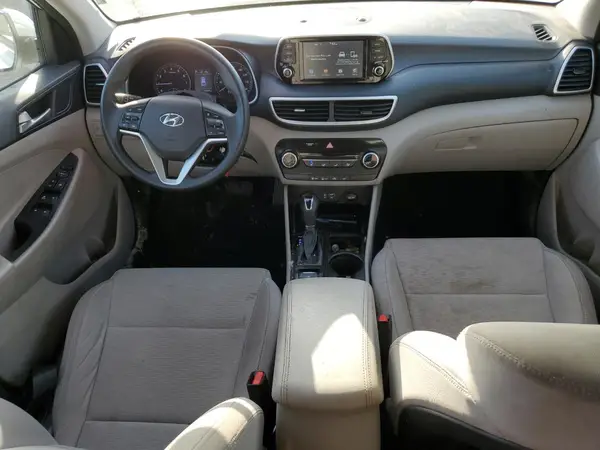 KM8J2CA40KU932420 2019 HYUNDAI TUCSON - Image 8
