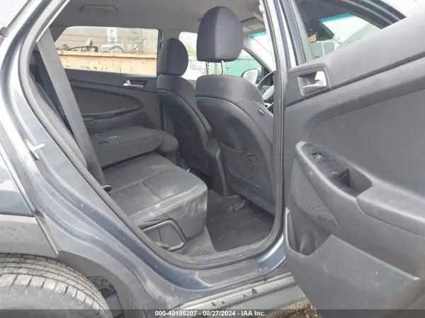 KM8J2CA40KU957141 2019 HYUNDAI TUCSON - Image 8