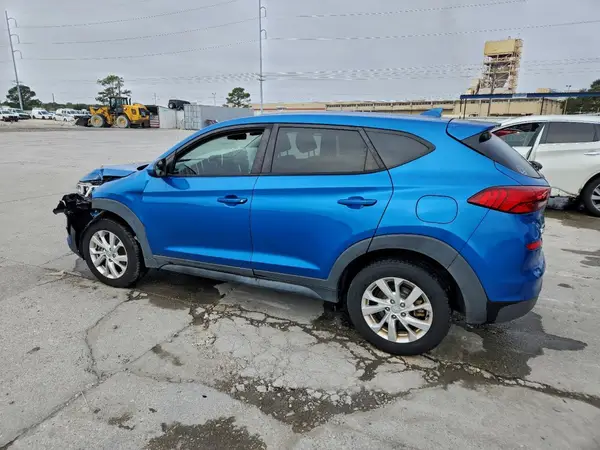 KM8J2CA40KU958208 2019 HYUNDAI TUCSON - Image 2