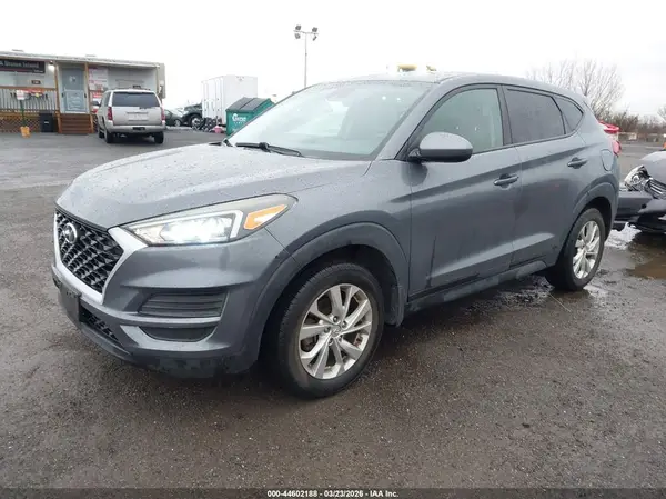 KM8J2CA40KU962744 2019 HYUNDAI TUCSON - Image 2