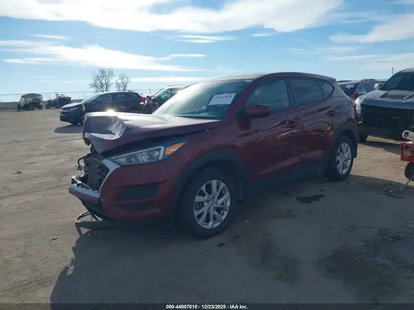 KM8J2CA40KU965191 2019 HYUNDAI TUCSON - Image 2