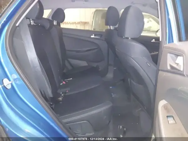 KM8J2CA40KU978183 2019 HYUNDAI TUCSON - Image 8