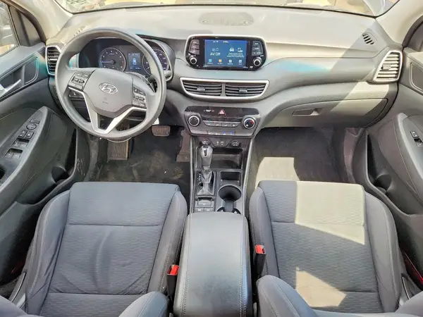 KM8J2CA40KU979852 2019 HYUNDAI TUCSON - Image 8