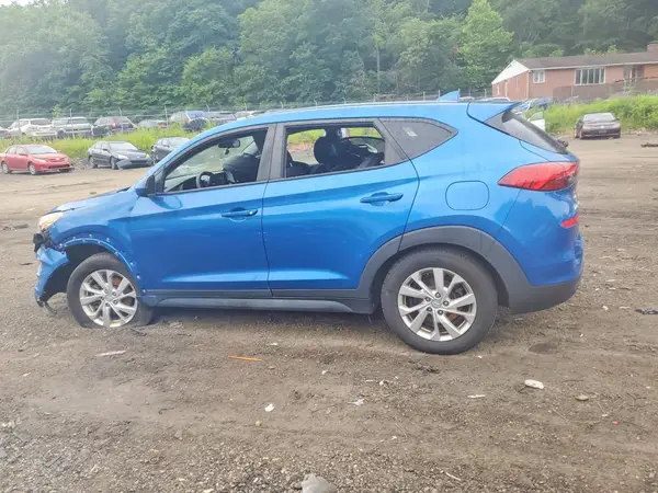 KM8J2CA40KU993556 2019 HYUNDAI TUCSON - Image 2