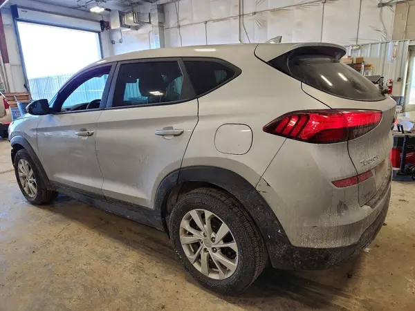 KM8J2CA40LU099087 2020 HYUNDAI TUCSON - Image 2