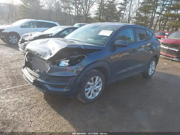 KM8J2CA40LU104725 2020 HYUNDAI TUCSON - Image 2