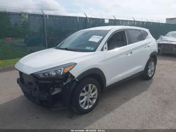 KM8J2CA40LU113912 2020 HYUNDAI TUCSON - Image 2