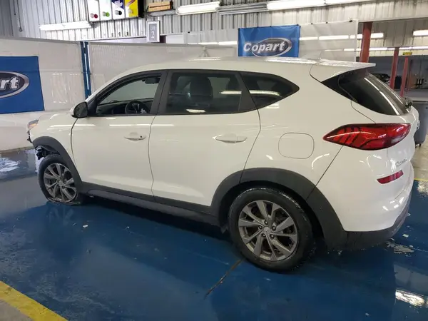 KM8J2CA40MU295435 2021 HYUNDAI TUCSON - Image 2