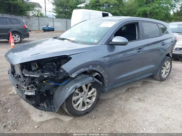 KM8J2CA40MU369680 2021 HYUNDAI TUCSON - Image 2