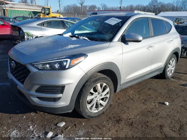 KM8J2CA40MU394577 2021 HYUNDAI TUCSON - Image 2