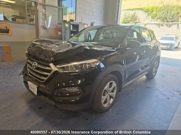 KM8J2CA41HU521441 2017 HYUNDAI TUCSON - Image 2